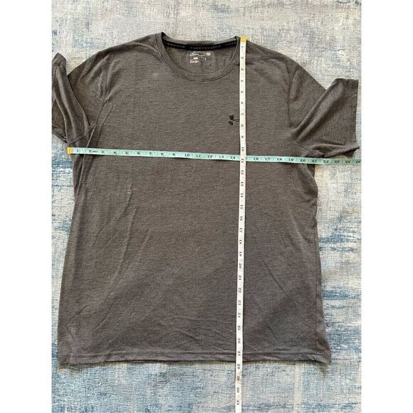 Under Armour Heathered Gray Short Sleeve Tee Men's Large - Picture 4 of 4
